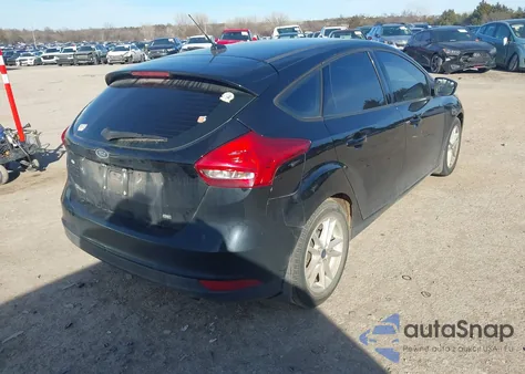 2017 Ford Focus Se z USA, uszkodzony, nr VIN 1FADP3K28HL283664